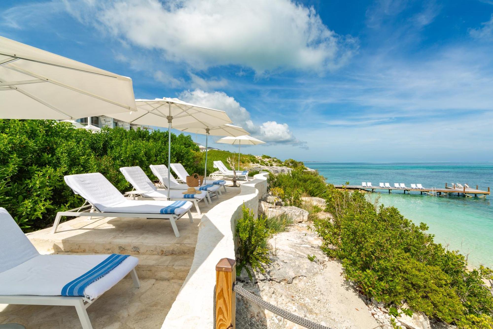 Rock House Hotel Turtle Cove Exterior photo
